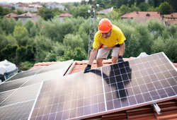 FV su tetti tradizionali - sezione Servizi per PRIVATI